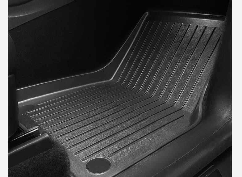 Standard mat from our listing, installed in the front passenger footwell